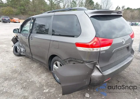 2012 Toyota Sienna Le V6 8 Passenger из США, поврежденный, VIN 5TDKK3DC9CS269480